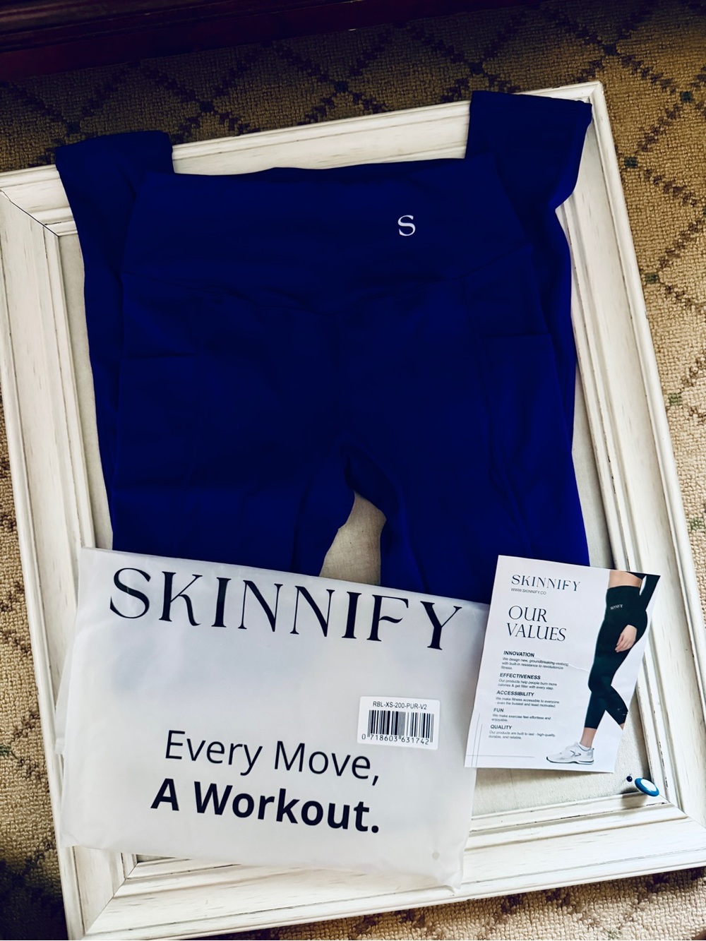 Vivid purple Skinnify Resistance Band Leggings. NWT XS